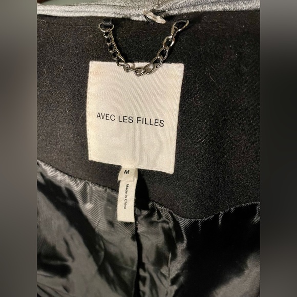 AVEC LES FILLES | Long Black Hooded Coat | Med - Picture 4 of 8